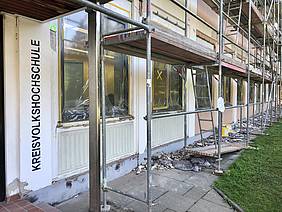 Neue Fenster für die KVHS