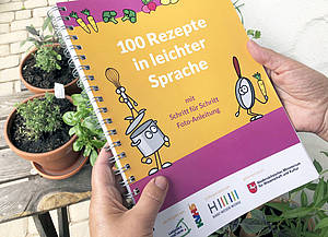 100 Rezepte in leichter Sprache. Foto: Senger