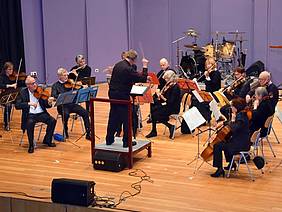 KVHS-Orchester spielt in der Stadthalle. Foto: Senger